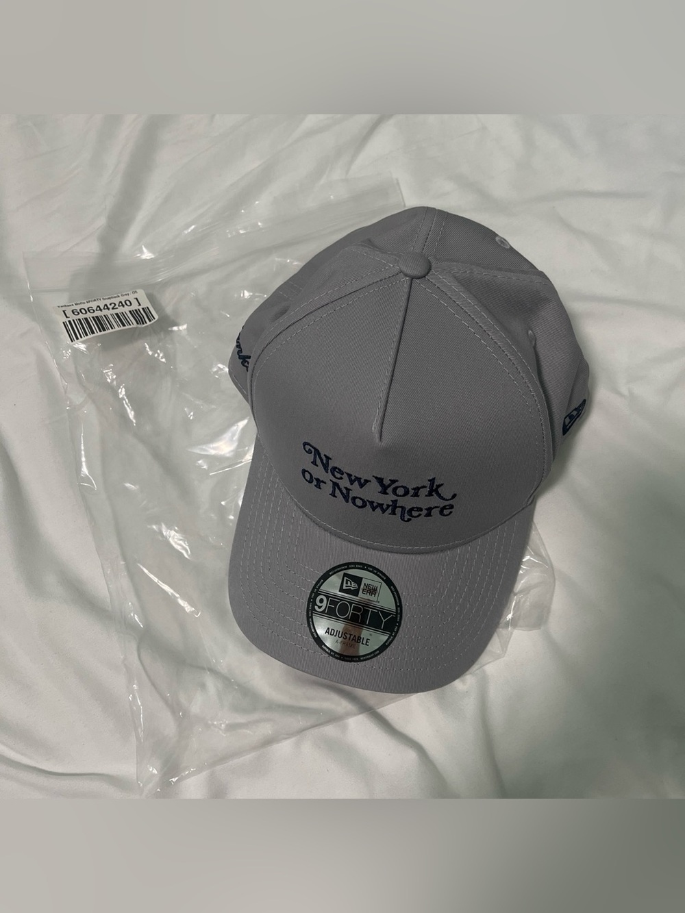 New York or Nowhere x Yankees snapback, never worn